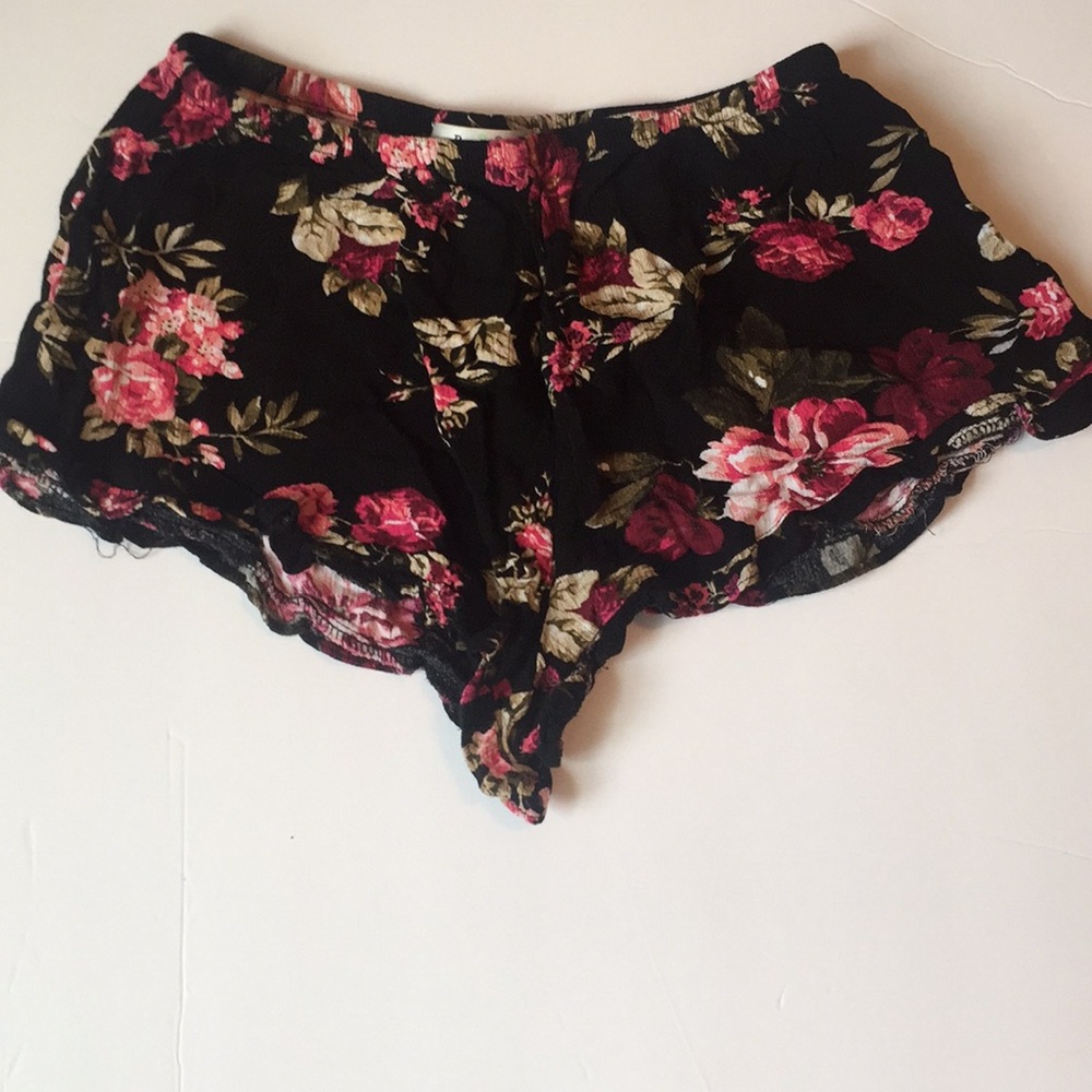 ⚠️ Papaya Floral Shorts